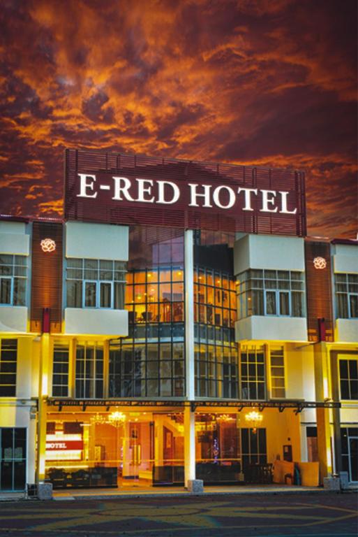 E-Red Hotel Alma Cosmo photo