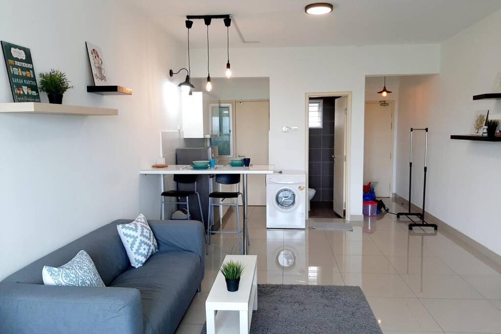 Home Comfort Homestay @ Galleria Equine Park photo
