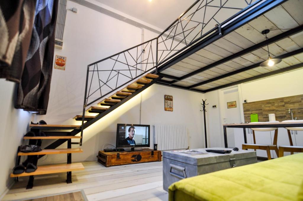 Altitude Loft - 3