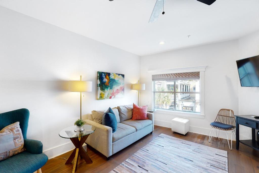 493 King Two Bedroom Suites photo