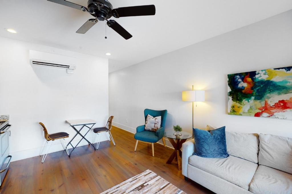 493 King Two Bedroom Suites photo