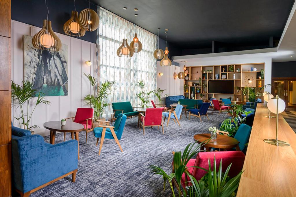 Manor West Hotel & Leisure Club