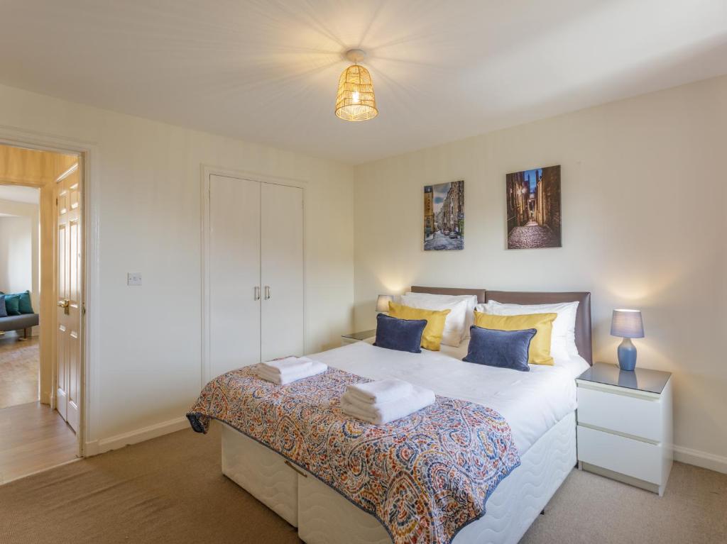 Pleasance Apartment photo