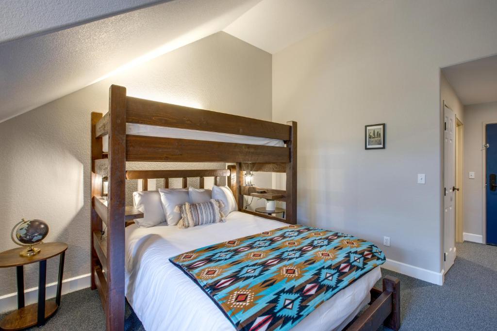 The Bivvi Hostel Telluride photo