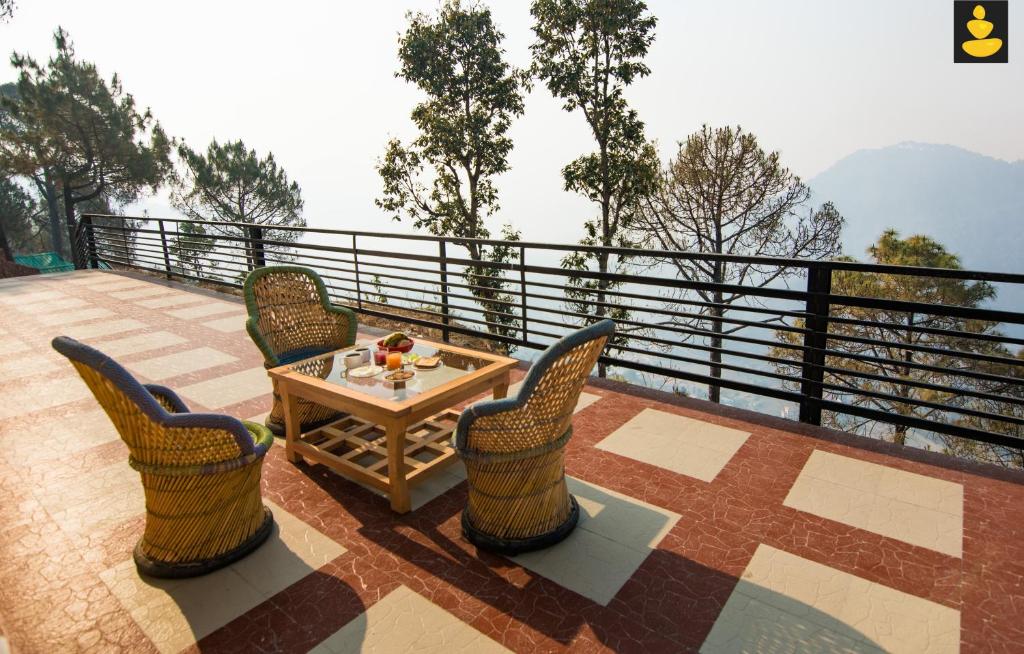 LivingStone Hilltop Cottage photo