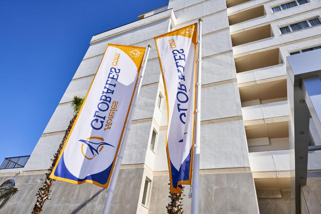 Globales Cala Viñas Adults Only 16+ — Hotel building in Cala Vinas, Balearic Islands
