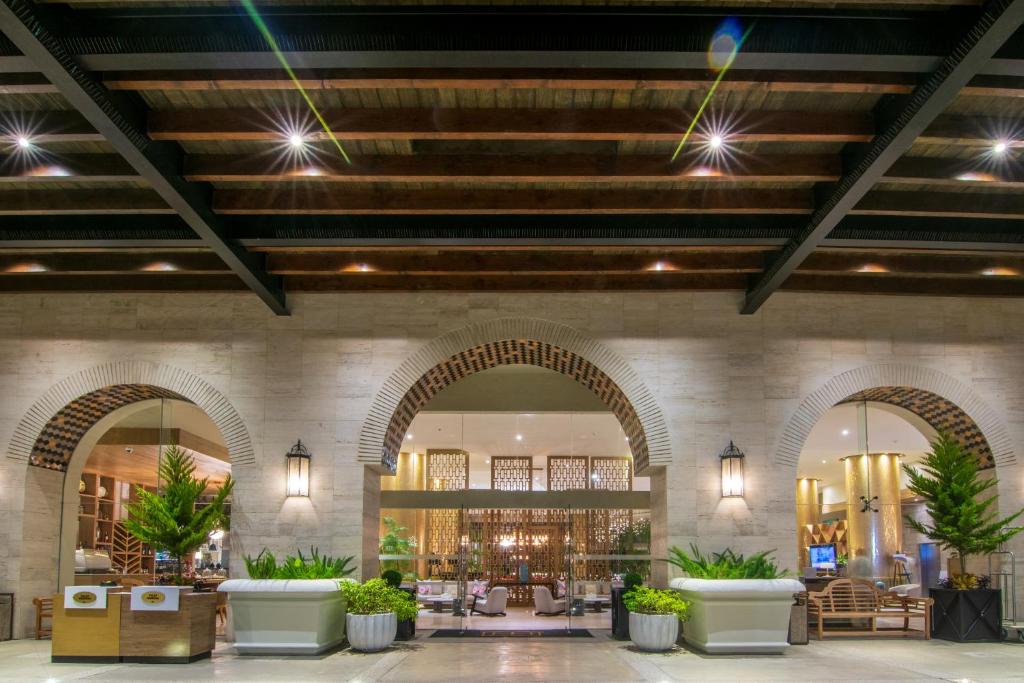 Torre Lucerna Hotel Ensenada - 2