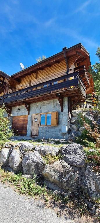 Petit Studio dans chalet - 2