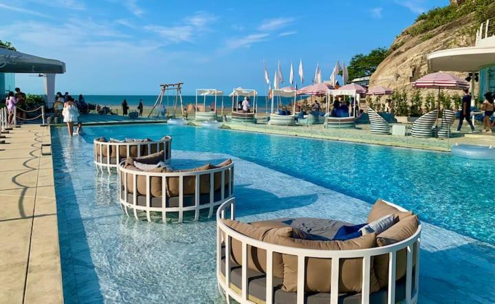 Hua Hin VERANDA BEACHFRONT Living photo