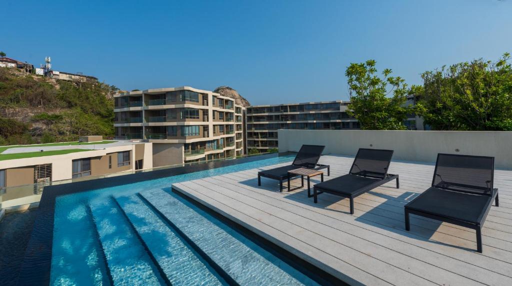 Hua Hin VERANDA BEACHFRONT Living photo