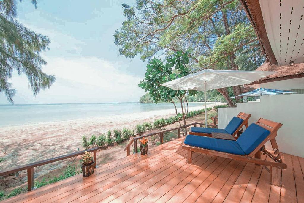 View, Twin Bay Resort in Koh Lanta