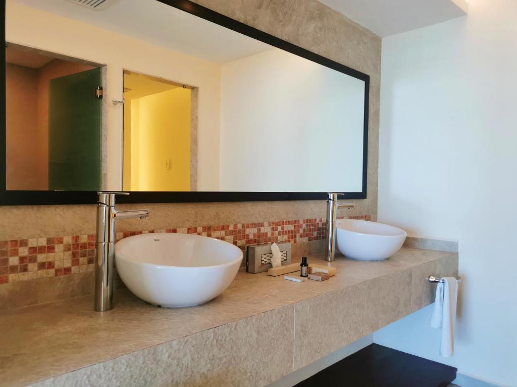 Artisan Family Hotels And Resort Collection Playa Esmeralda Photo 35