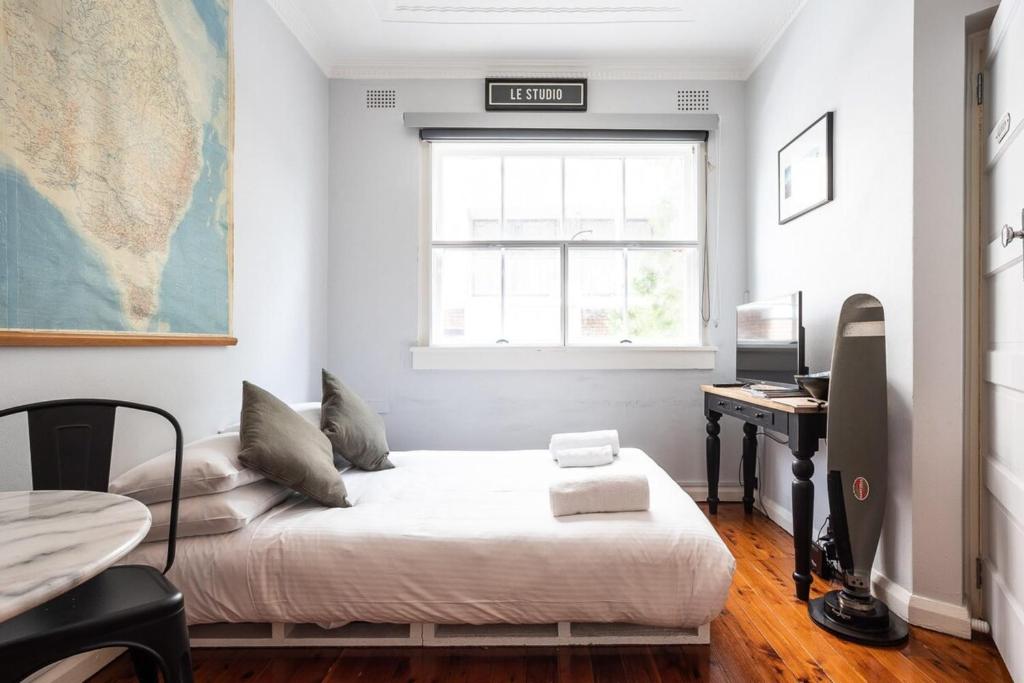 Boutique Studio Apartment at Potts Point photo