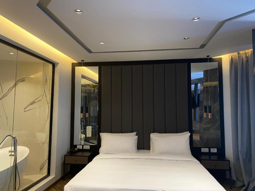 Klajdi Resort & SPA — Hotel rooms in Golem, Tirane