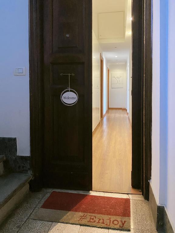 Luna Rossa Roma Guest House 6