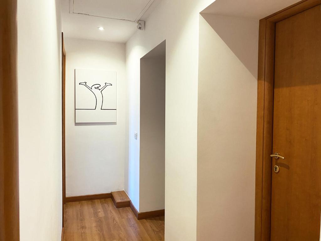 Luna Rossa Roma Guest House 7
