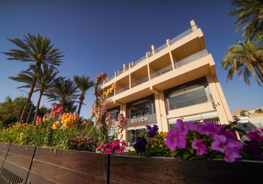 Sea view hotel — Hotel in Aqaba