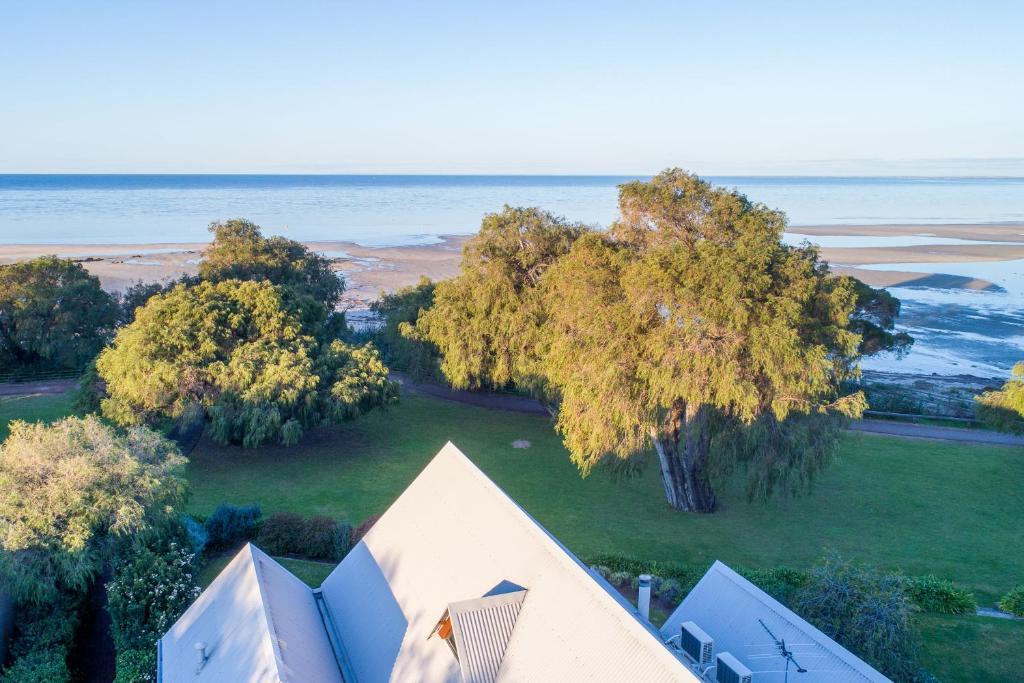 Whalers Cove Villas — Hotel in Margaret River
