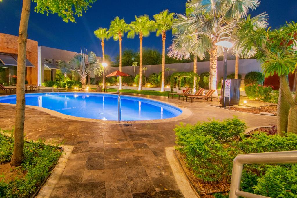 Hotel Lucerna Hermosillo photo
