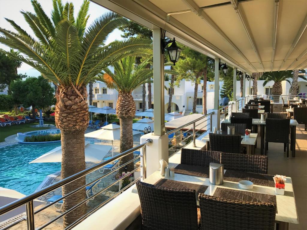 Palladium hotel — Restaurant & bars in Marmari (Kos), South Aegean
