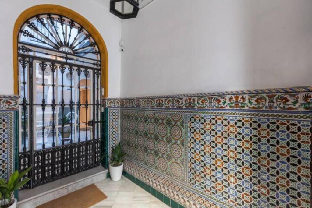 Home in Seville V33-B - 2