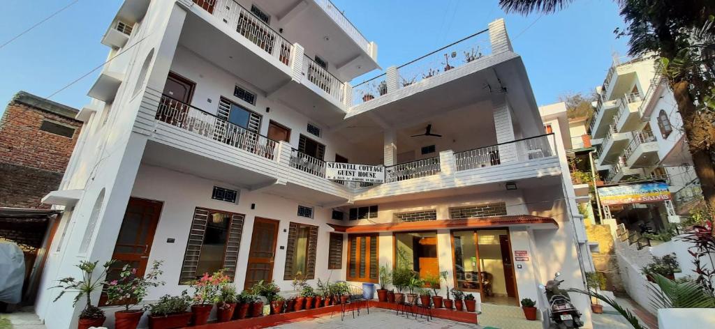 Zostel Rishikesh 2 0 Rish  kesh  India reviews  prices Planet
