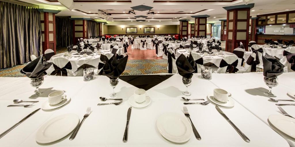 Park Town Hotel