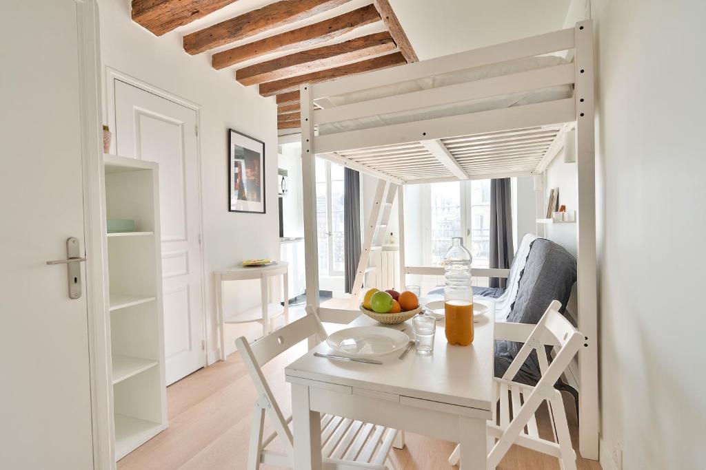 NEW Mezzanine Studio in the Heart of Paris (4F) - 4
