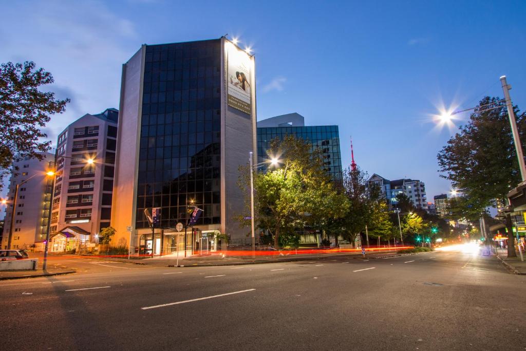 Entrance, VR Queen Street Hotel & Suites in Auckland
