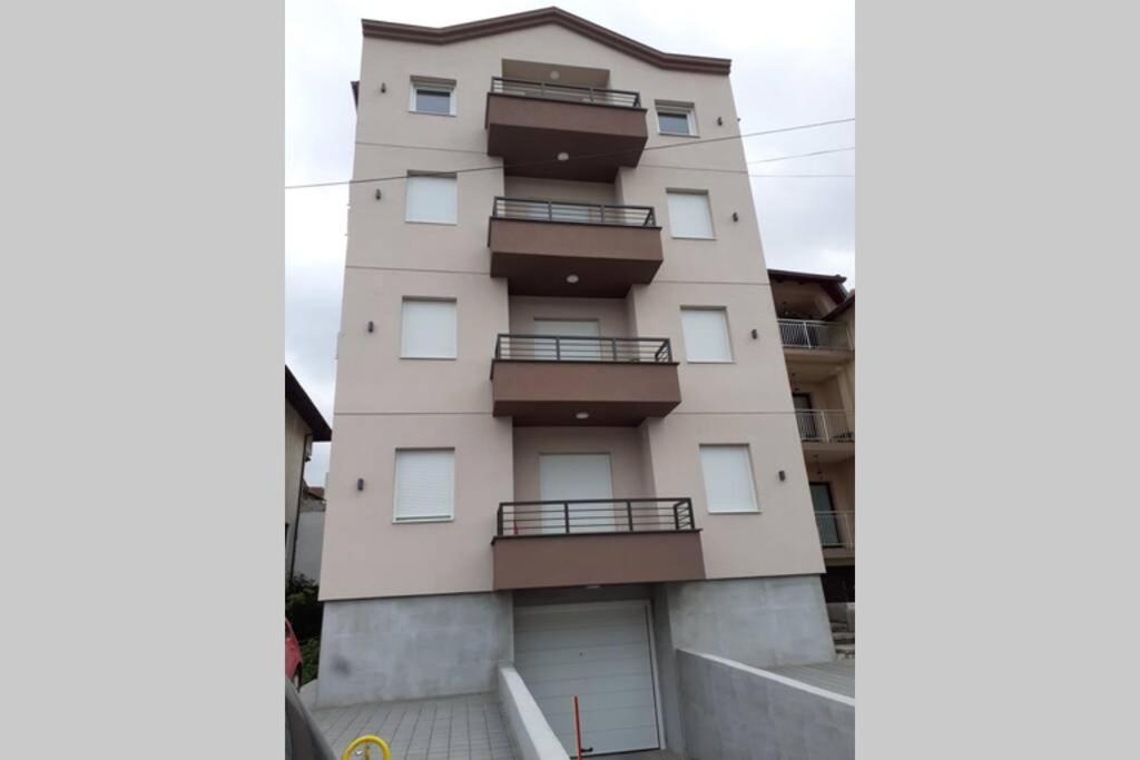 Smeštaj Voli - Apartman u centru Sokobanje - 3
