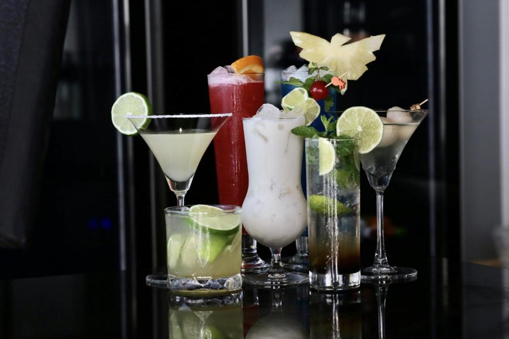 อาหารและเครื่องดื่ม