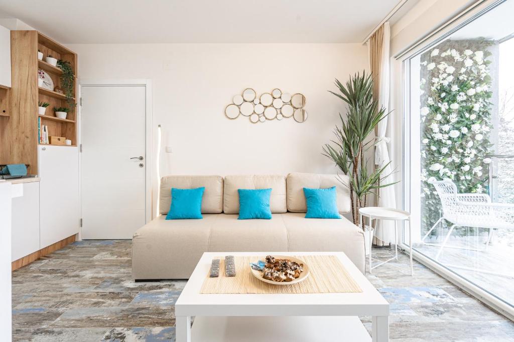 Apartman M Zlatni breg - 1