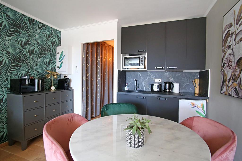 T2 COSY CÔTÉ PLAGES QUARTIER DES QUILLES - 2
