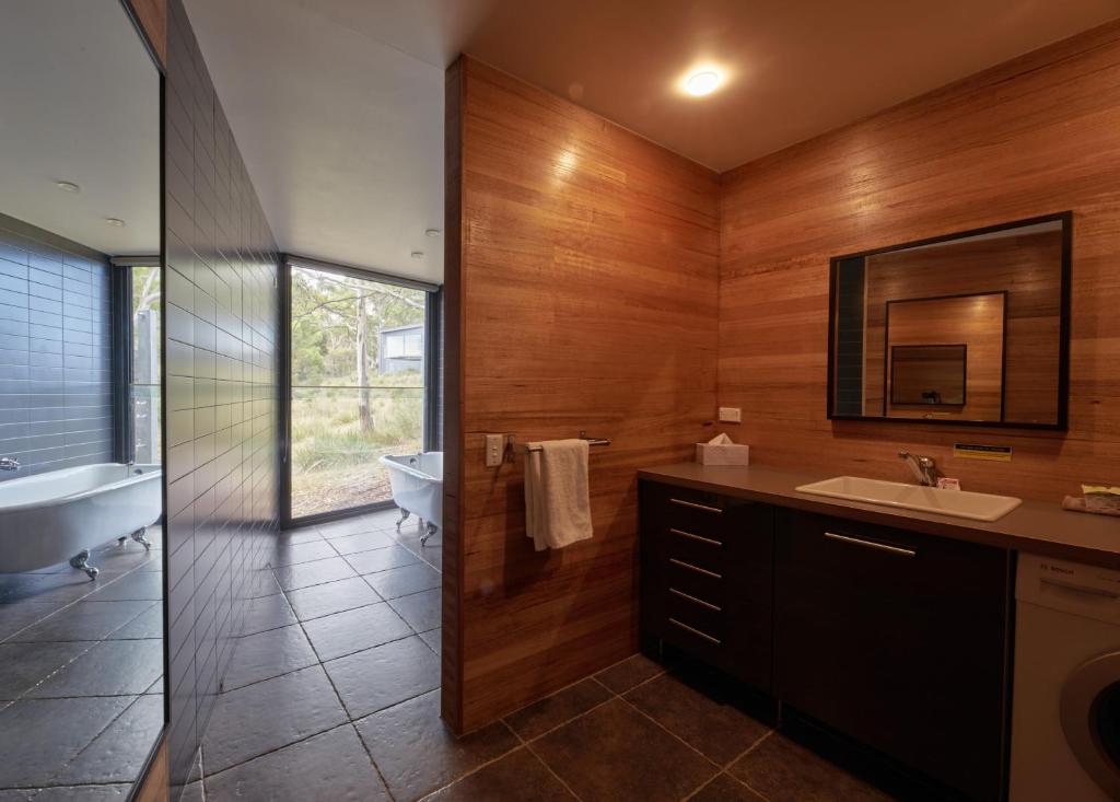 Denison Rivulet Retreats photo