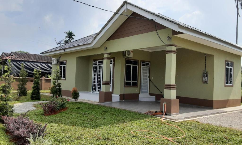 Villa Hijau Guest House — Hotel in Dungun