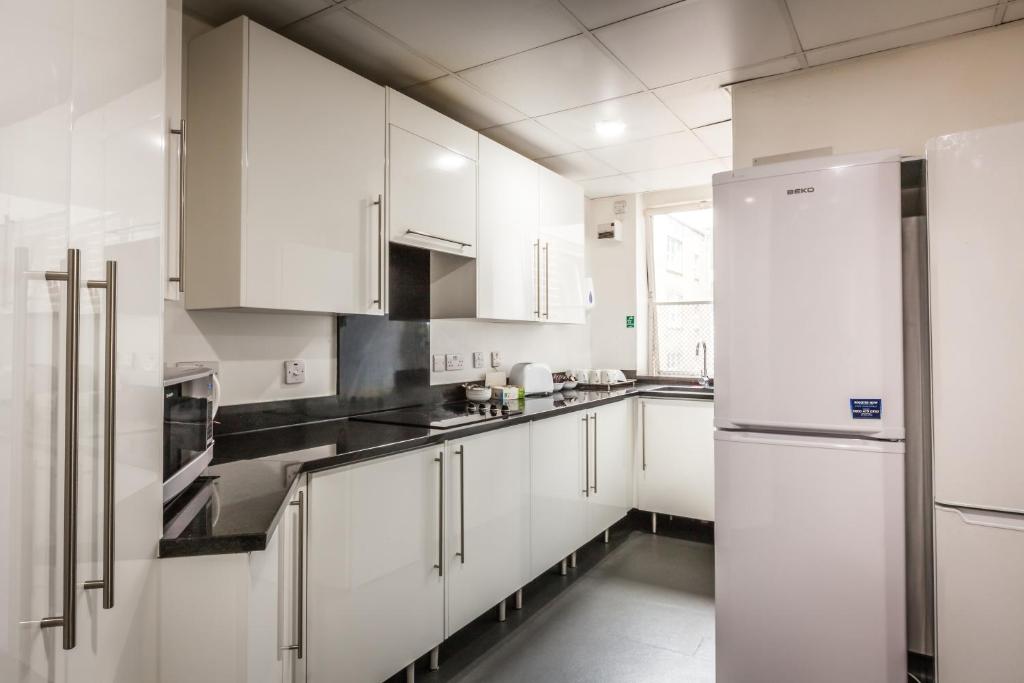 Kitchen, LSE Carr-Saunders Hall in London