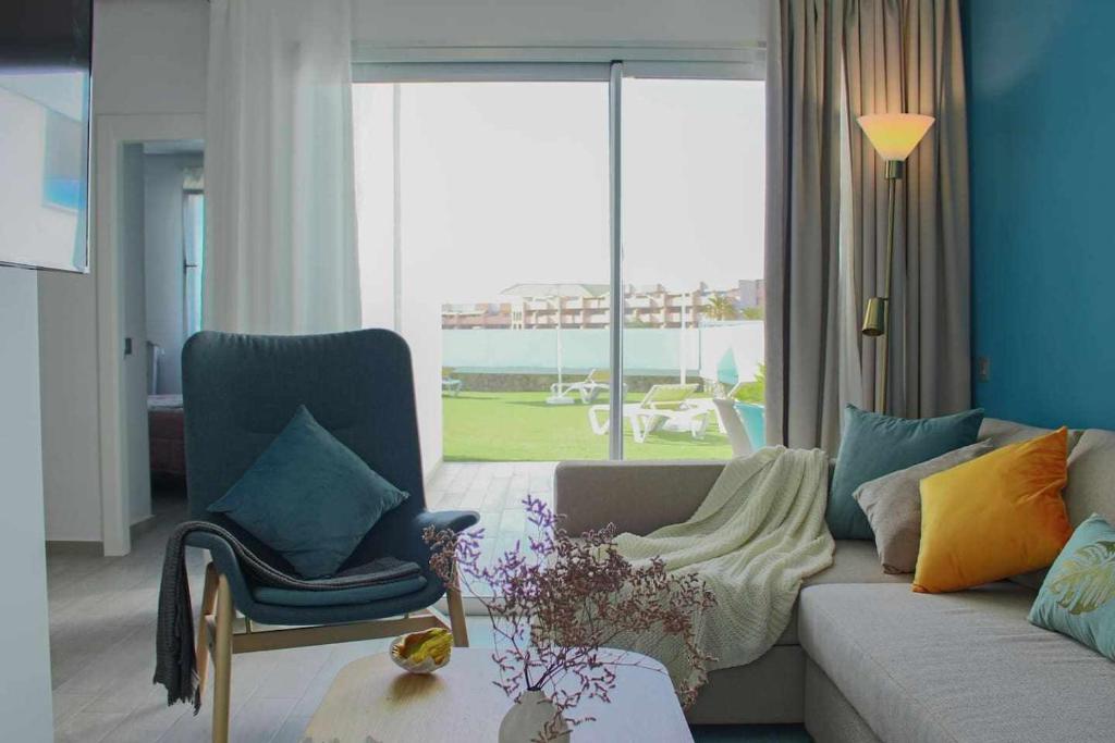 Ocean Garden suite 008 con jardín privado - 2