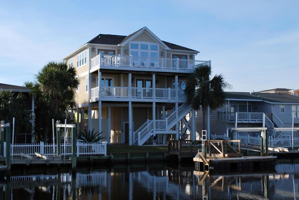 Dolphins Cove, Holden Beach