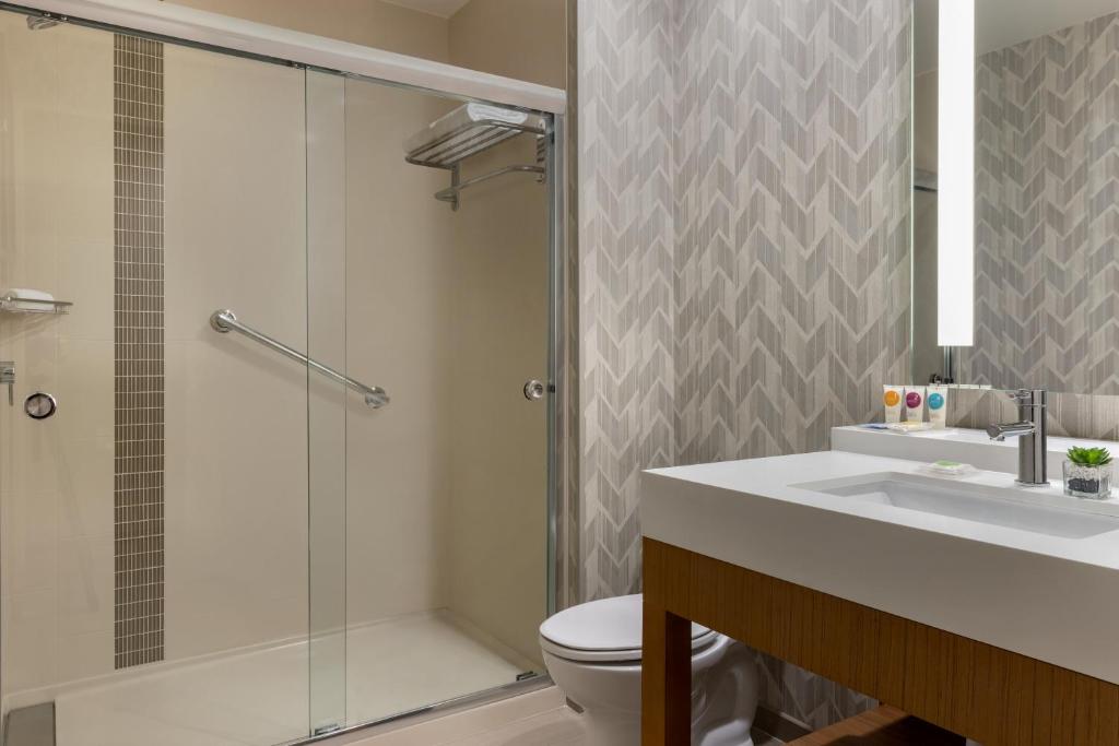 Hyatt Place Houston Downtown photo