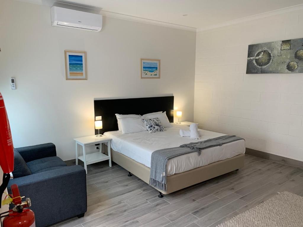 BENDIGO HIGH ST APARTMENTS with KING BED-COURTYARD-KITCHEN-REFURBISHED 2022 — Hotel in Bendigo