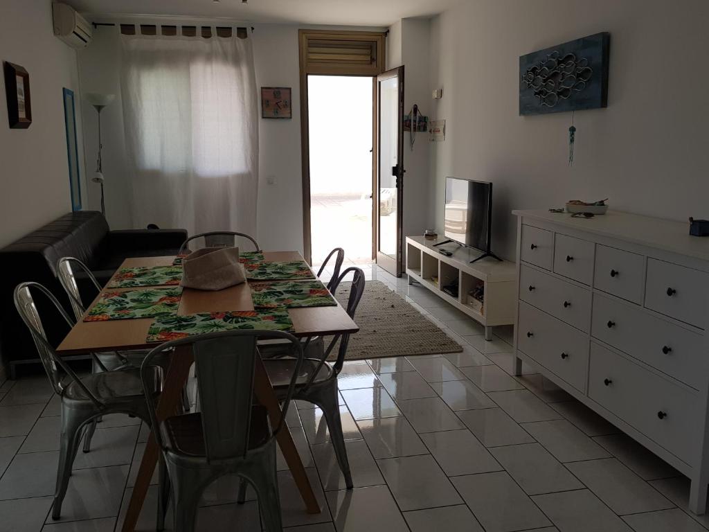 Ocean Breeze Apartment - 3