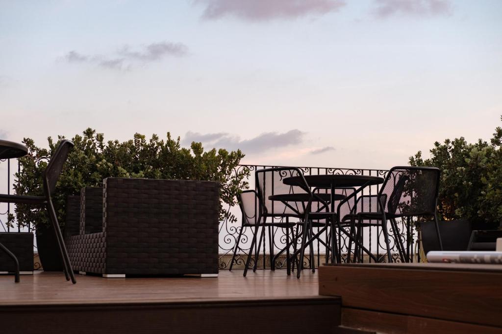 Palazzo Jean Parisot Boutique Suites photo