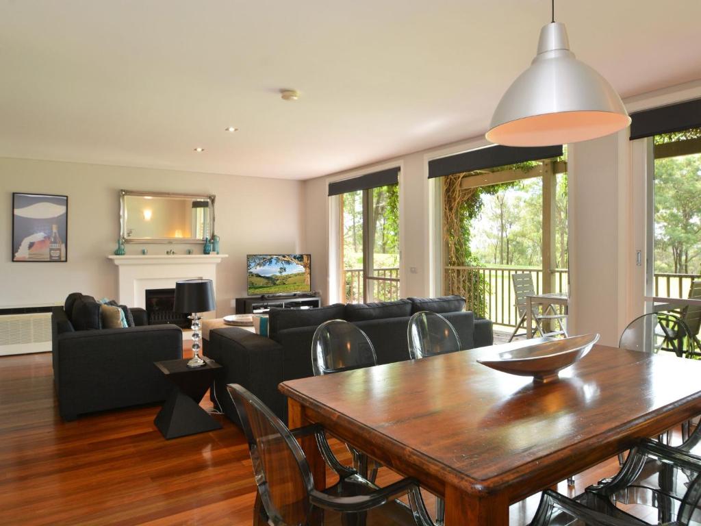 Villas Trienta - Sleeps 30 - Resort Villas located within Cypress Lakes Resort photo