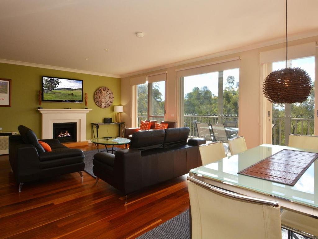 Villas Trienta - Sleeps 30 - Resort Villas located within Cypress Lakes Resort photo