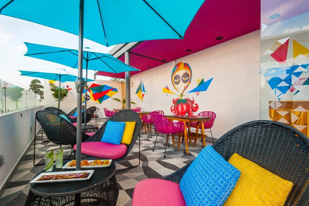 FCH Hotel Providencia - Consulado - 4