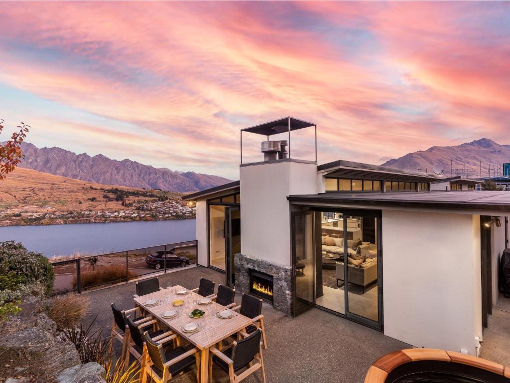 Olivers Oasis by Relaxaway Holiday Homes, Queenstown