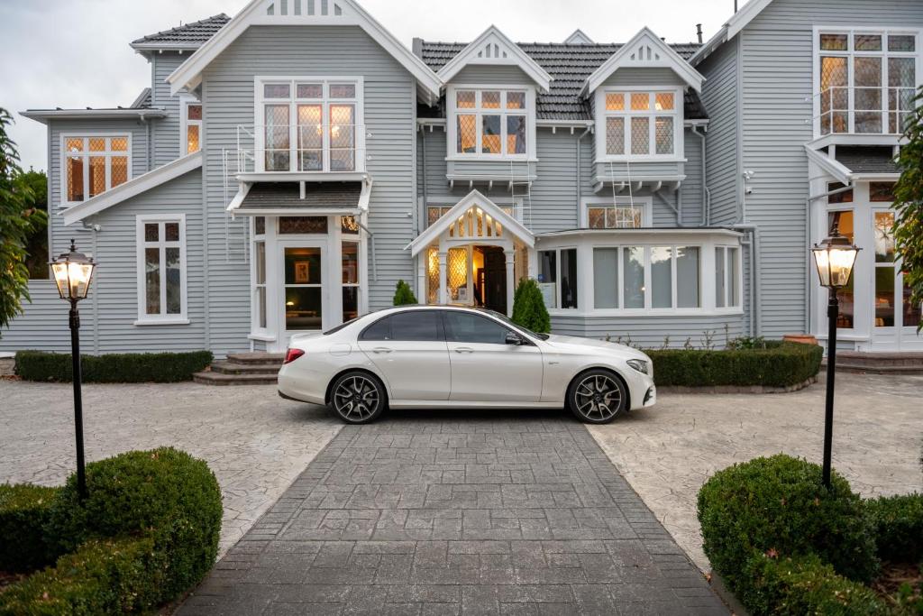 Eliza's Manor Boutique Hotel Photo 1