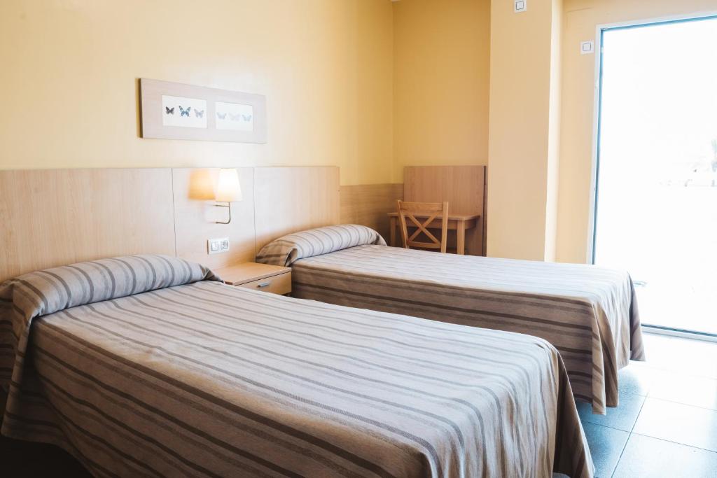 Apartamentos Turisticos Terralta — Hotel rooms in Benidorm, Valencian Community