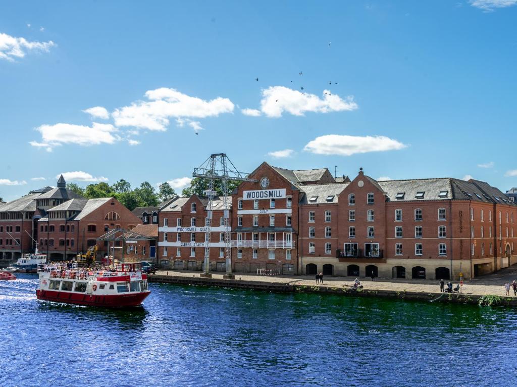 Quayside photo