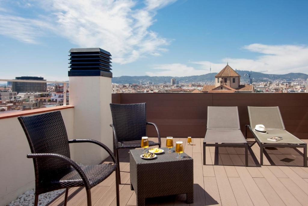 Gaudi Hotel — Restauracje i bary in Barcelona, Katalonia